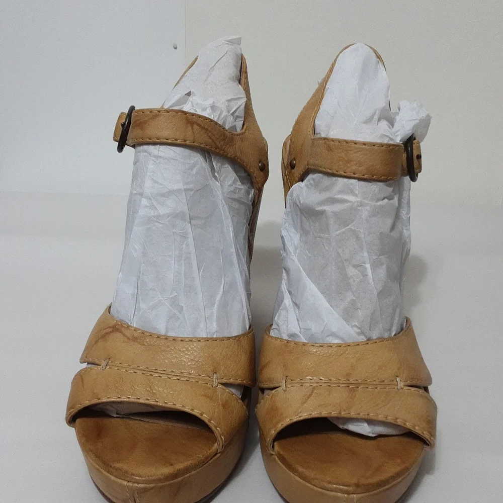 Frye Cognac Leather Platform Sandal with Ankle Strap